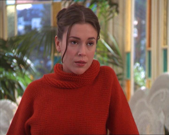 Charmed-Online-dot-215GiveMeASign1105.jpg