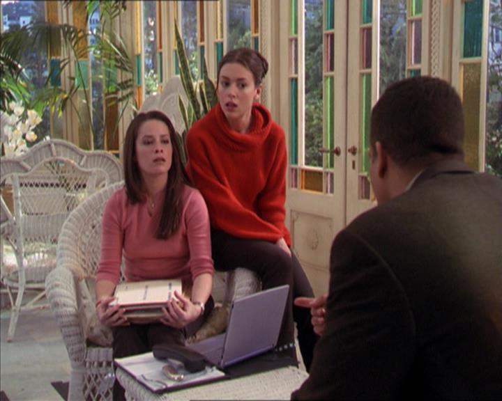 Charmed-Online-dot-215GiveMeASign1138.jpg