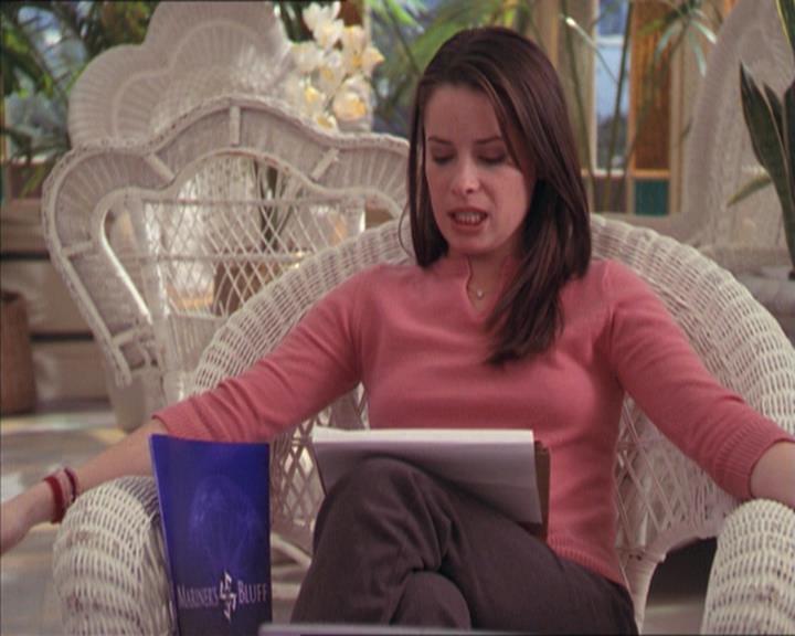 Charmed-Online-dot-215GiveMeASign1235.jpg