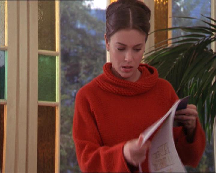 Charmed-Online-dot-215GiveMeASign1300.jpg