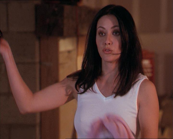 Charmed-Online-dot-215GiveMeASign1616.jpg