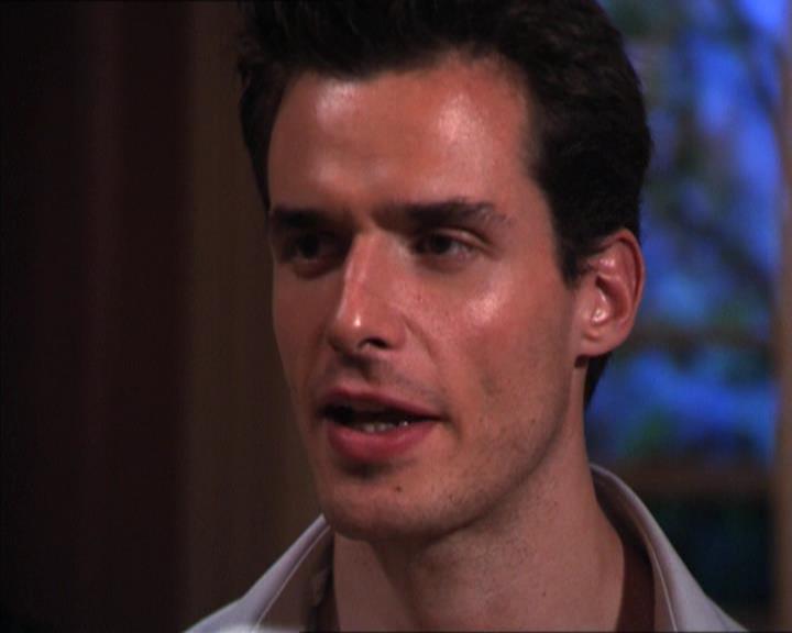 Charmed-Online-dot-215GiveMeASign1758.jpg