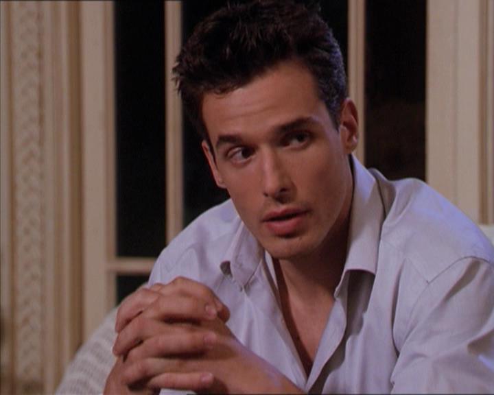 Charmed-Online-dot-215GiveMeASign1886.jpg