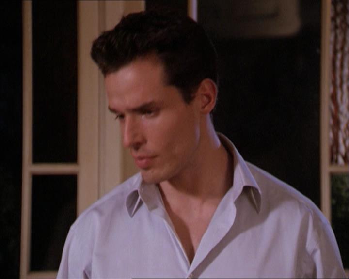 Charmed-Online-dot-215GiveMeASign1919.jpg