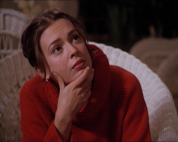 Charmed-Online-dot-215GiveMeASign1920.jpg