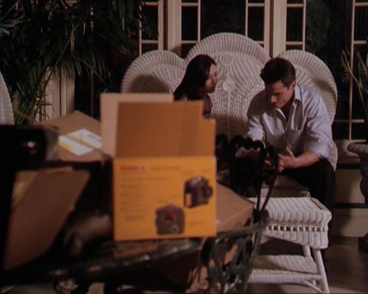 Charmed-Online-dot-215GiveMeASign2206.jpg