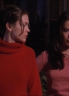 Charmed-Online-dot-215GiveMeASign1672.jpg