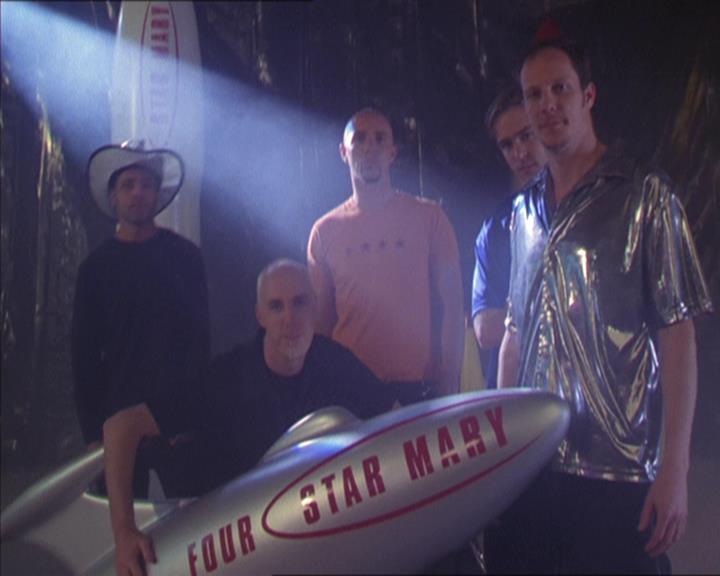 Charmed-Online-dot-216MurphysLuck0004.jpg