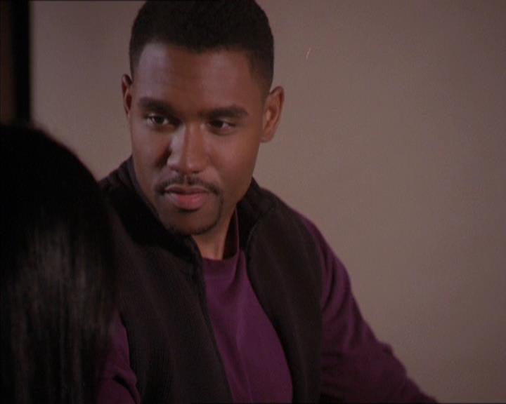 Charmed-Online-dot-216MurphysLuck0028.jpg