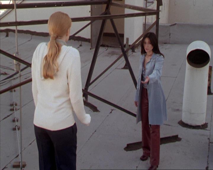 Charmed-Online-dot-216MurphysLuck0187.jpg