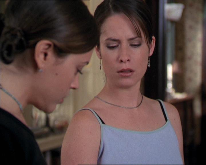 Charmed-Online-dot-216MurphysLuck0348.jpg
