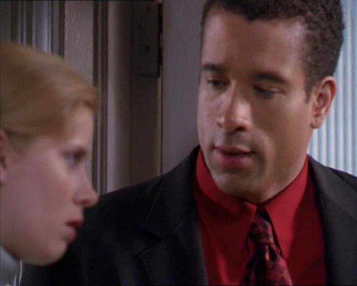 Charmed-Online-dot-216MurphysLuck0399.jpg