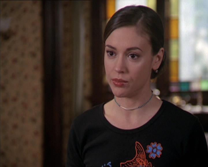 Charmed-Online-dot-216MurphysLuck0529.jpg
