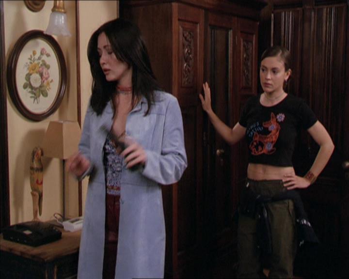 Charmed-Online-dot-216MurphysLuck0578.jpg