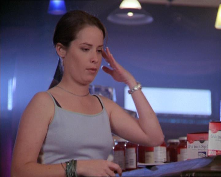 Charmed-Online-dot-216MurphysLuck0605.jpg