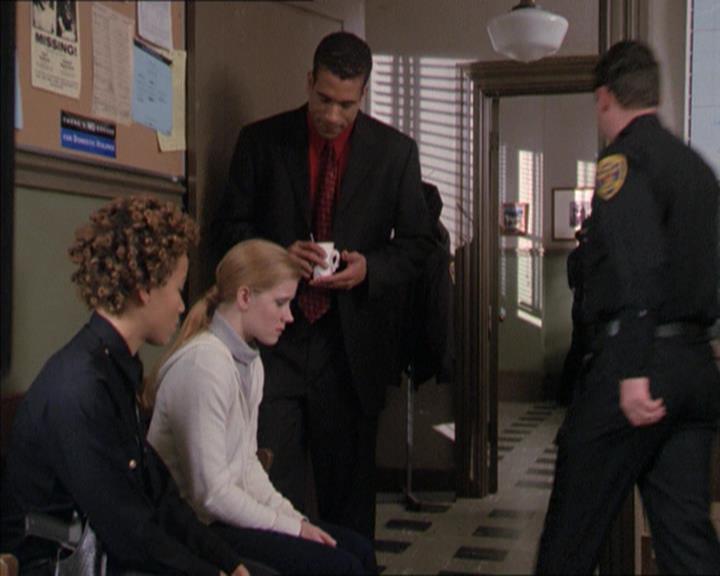 Charmed-Online-dot-216MurphysLuck0725.jpg