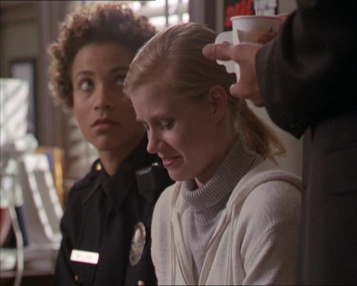Charmed-Online-dot-216MurphysLuck0729.jpg
