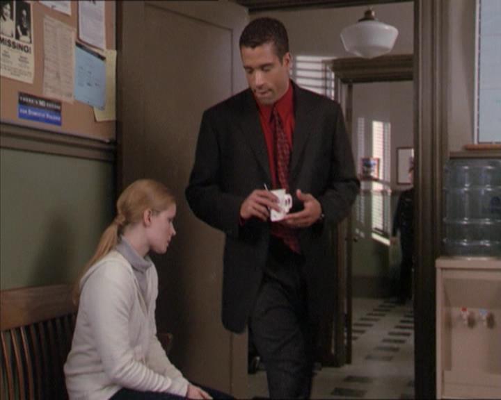 Charmed-Online-dot-216MurphysLuck0734.jpg