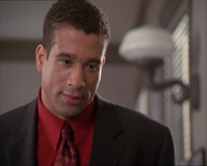 Charmed-Online-dot-216MurphysLuck0756.jpg