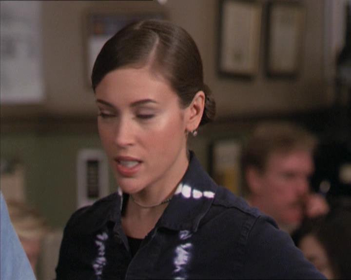 Charmed-Online-dot-216MurphysLuck0815.jpg