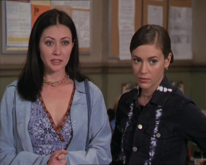 Charmed-Online-dot-216MurphysLuck0820.jpg