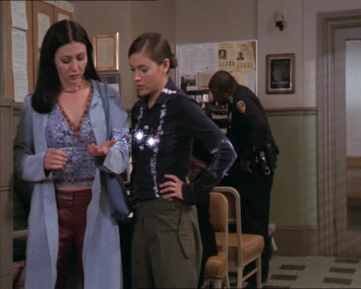 Charmed-Online-dot-216MurphysLuck0831.jpg