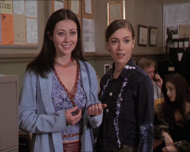 Charmed-Online-dot-216MurphysLuck0855.jpg