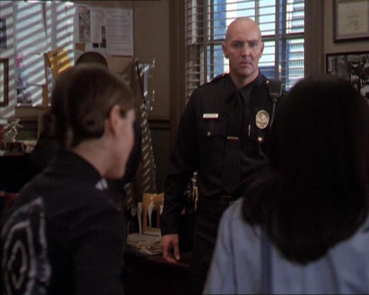 Charmed-Online-dot-216MurphysLuck0868.jpg