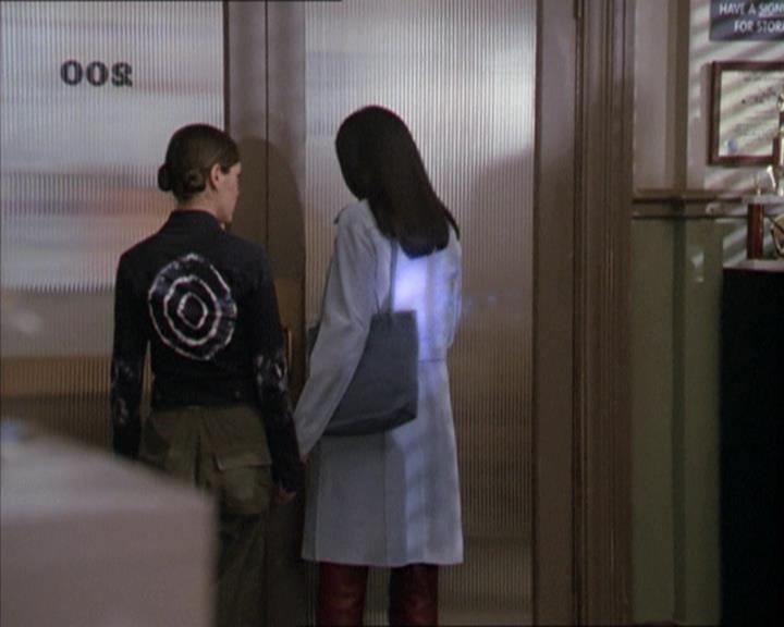 Charmed-Online-dot-216MurphysLuck0873.jpg