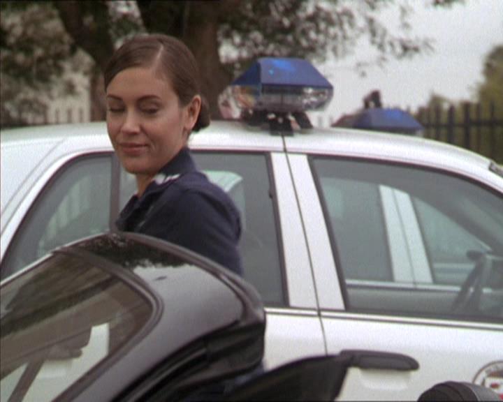 Charmed-Online-dot-216MurphysLuck0886.jpg
