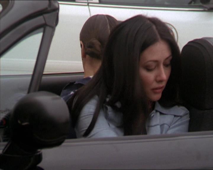 Charmed-Online-dot-216MurphysLuck0889.jpg