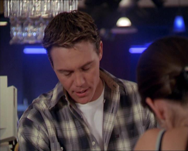 Charmed-Online-dot-216MurphysLuck0927.jpg