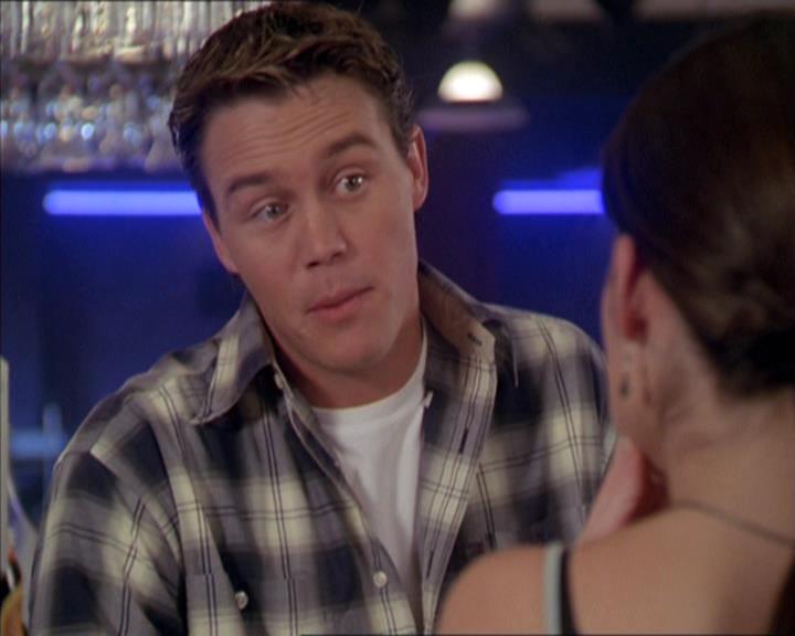 Charmed-Online-dot-216MurphysLuck0936.jpg
