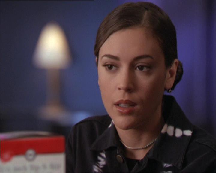 Charmed-Online-dot-216MurphysLuck0979.jpg