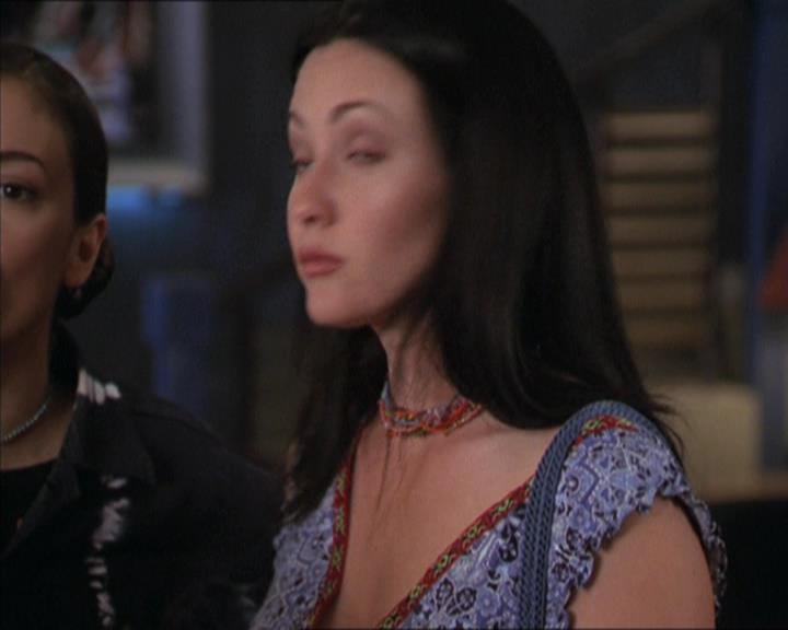 Charmed-Online-dot-216MurphysLuck0984.jpg