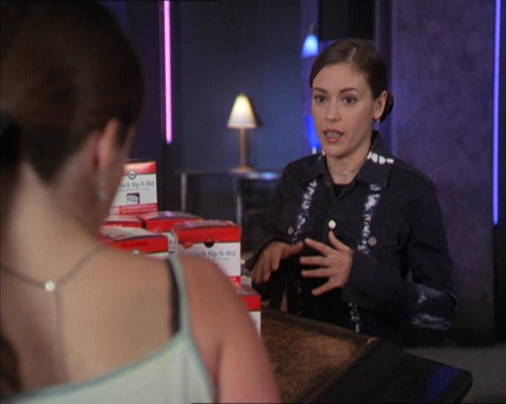 Charmed-Online-dot-216MurphysLuck1015.jpg