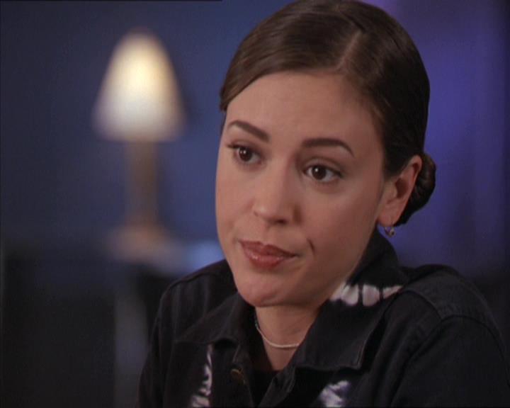 Charmed-Online-dot-216MurphysLuck1034.jpg