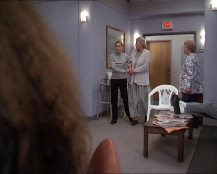 Charmed-Online-dot-216MurphysLuck1095.jpg