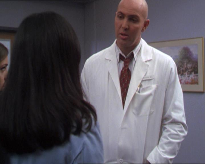 Charmed-Online-dot-216MurphysLuck1121.jpg
