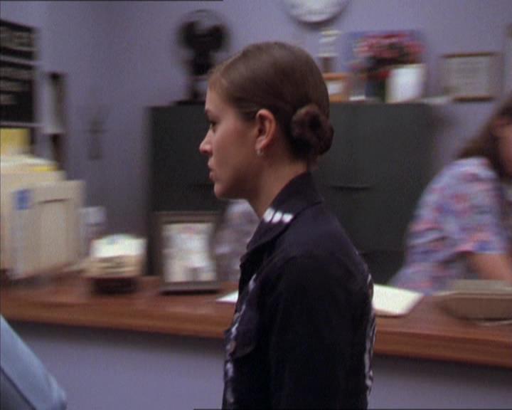 Charmed-Online-dot-216MurphysLuck1152.jpg