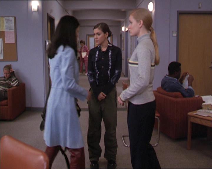 Charmed-Online-dot-216MurphysLuck1251.jpg