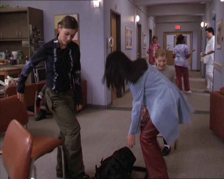 Charmed-Online-dot-216MurphysLuck1256.jpg