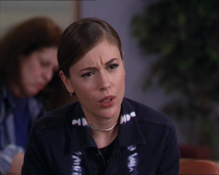 Charmed-Online-dot-216MurphysLuck1280.jpg