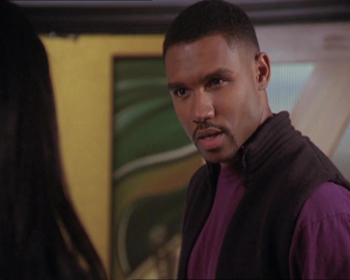 Charmed-Online-dot-216MurphysLuck1480.jpg