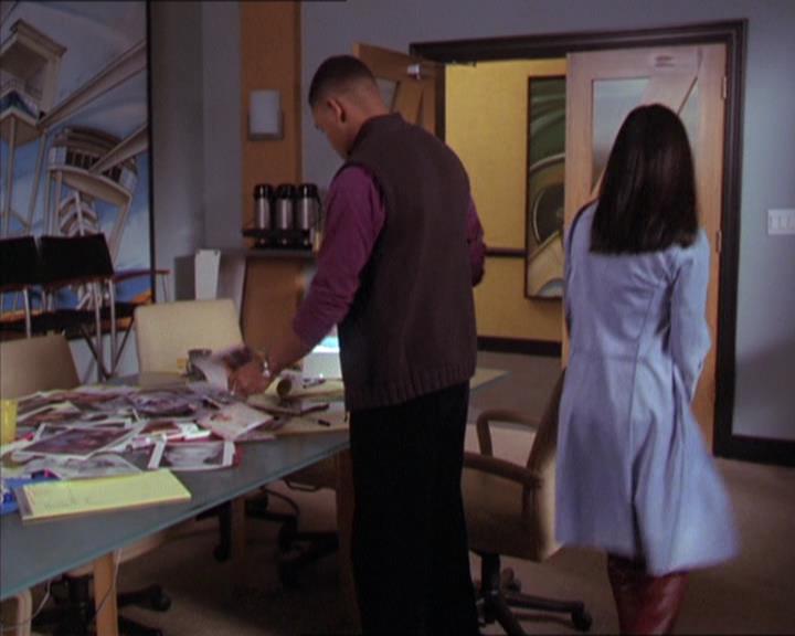 Charmed-Online-dot-216MurphysLuck1486.jpg