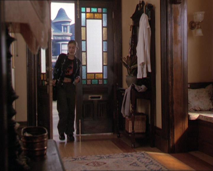 Charmed-Online-dot-216MurphysLuck1515.jpg