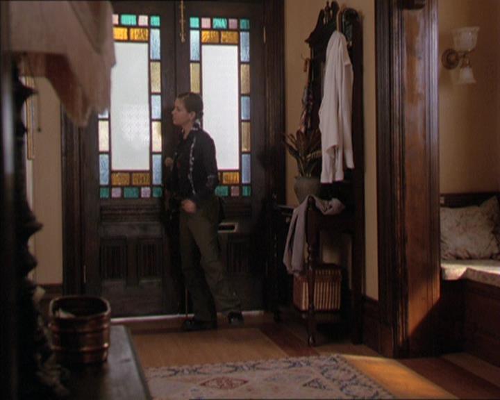 Charmed-Online-dot-216MurphysLuck1517.jpg