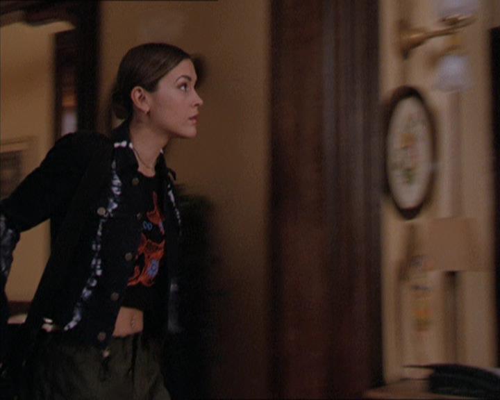 Charmed-Online-dot-216MurphysLuck1520.jpg