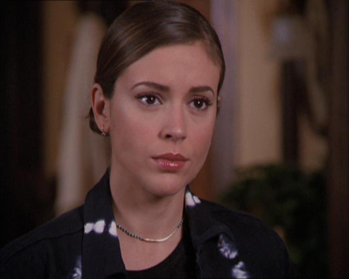 Charmed-Online-dot-216MurphysLuck1550.jpg