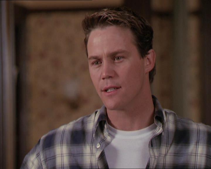 Charmed-Online-dot-216MurphysLuck1574.jpg